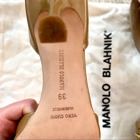 NWDB Manolo Blahnik Heels with Buckle Worn once - Picture 3 of 5
